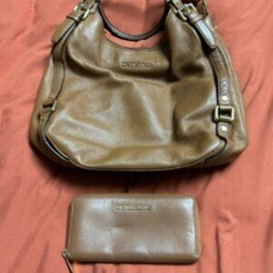 Michael Kors purse and matching wallet